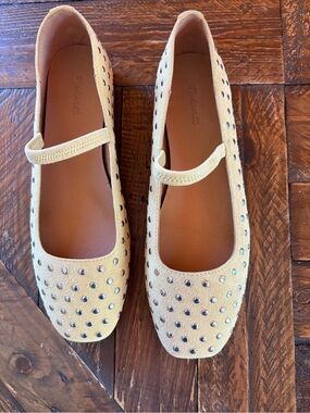 Madewell Stud Embellished Greta Flat Mary Jane Butter Yellow Size 7.5
